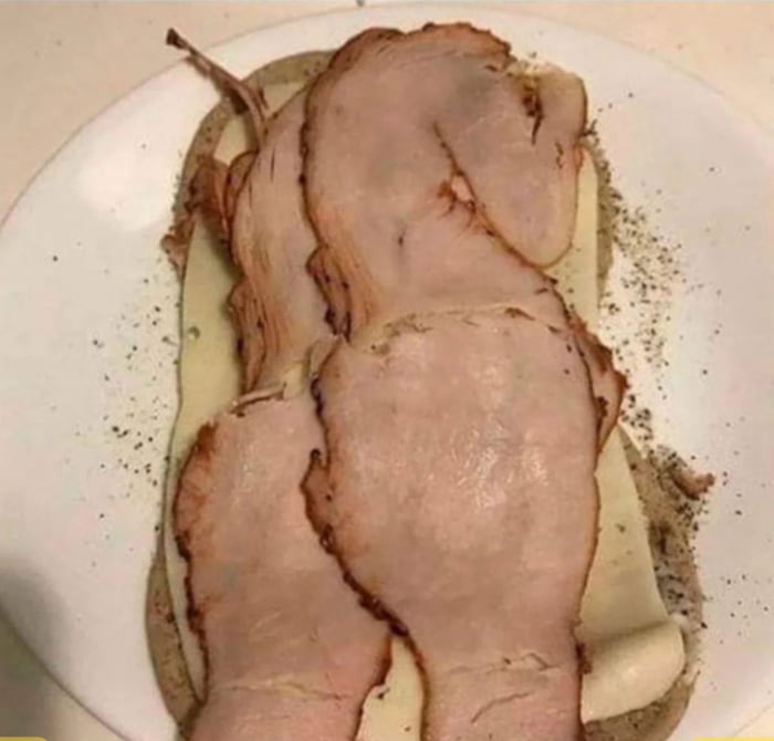 I've asked my wife for a sandwich and she made a selfie