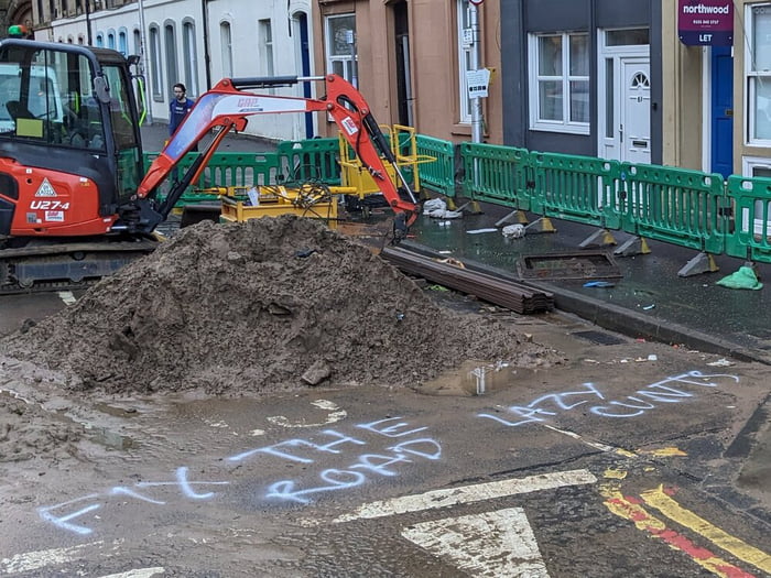 This road in Edinburgh was left dug up for a month. Seems a 