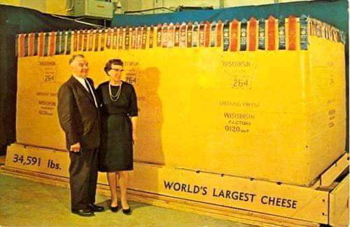 Someone recently put up a photo of a 400 kg cheese. Small po